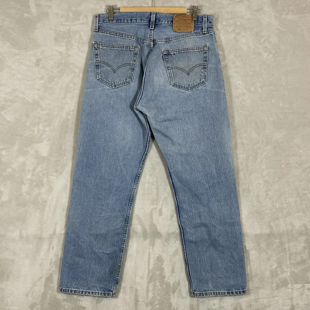 Levis item good